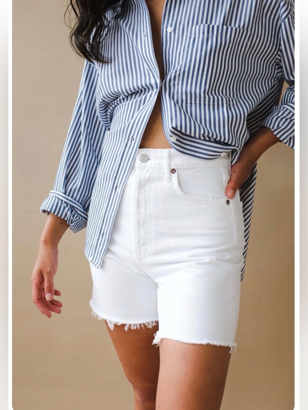 AGOLDE Stella High Rise Organic Cotton White Wash Denim Shorts
SZ 29 - Picture 2 of 12
